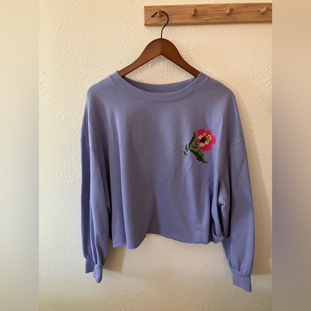 Lavender Floral Crop Sweatshirt